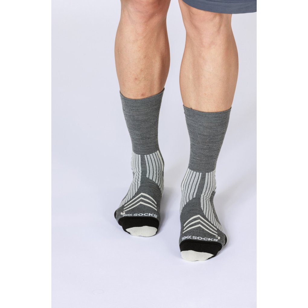 X-Socks Run Expert Silk Merino Crew Socks - seal grey/light sand