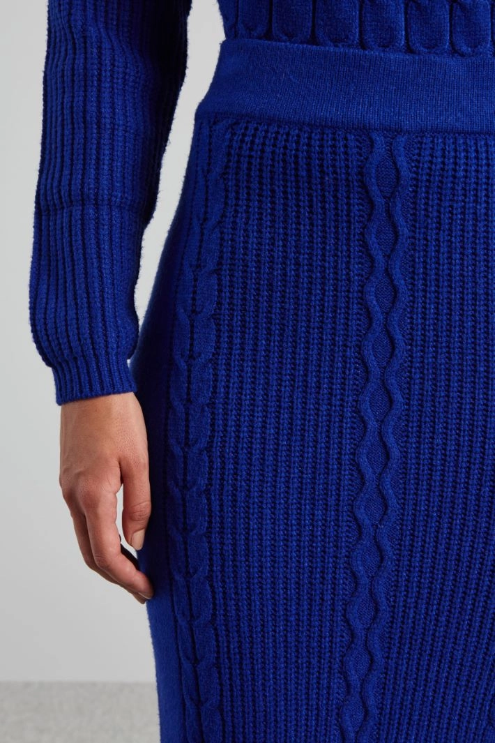 Cable-knit skirt - ELECTRIC BLUE