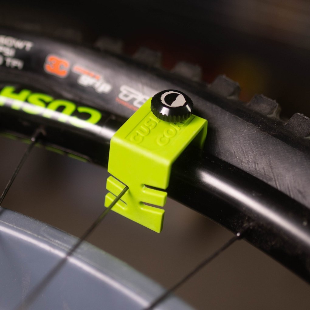 CushCore Bead Bro - Tool for Tyre fitting