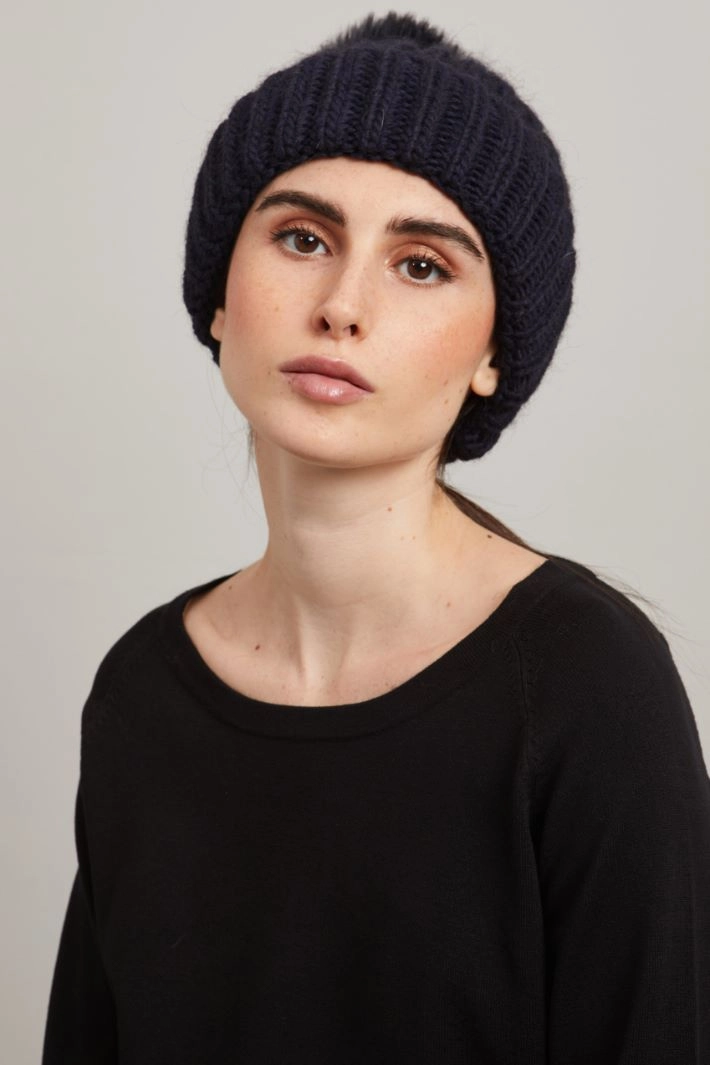Beanie with pom poms - NIGHT BLUE