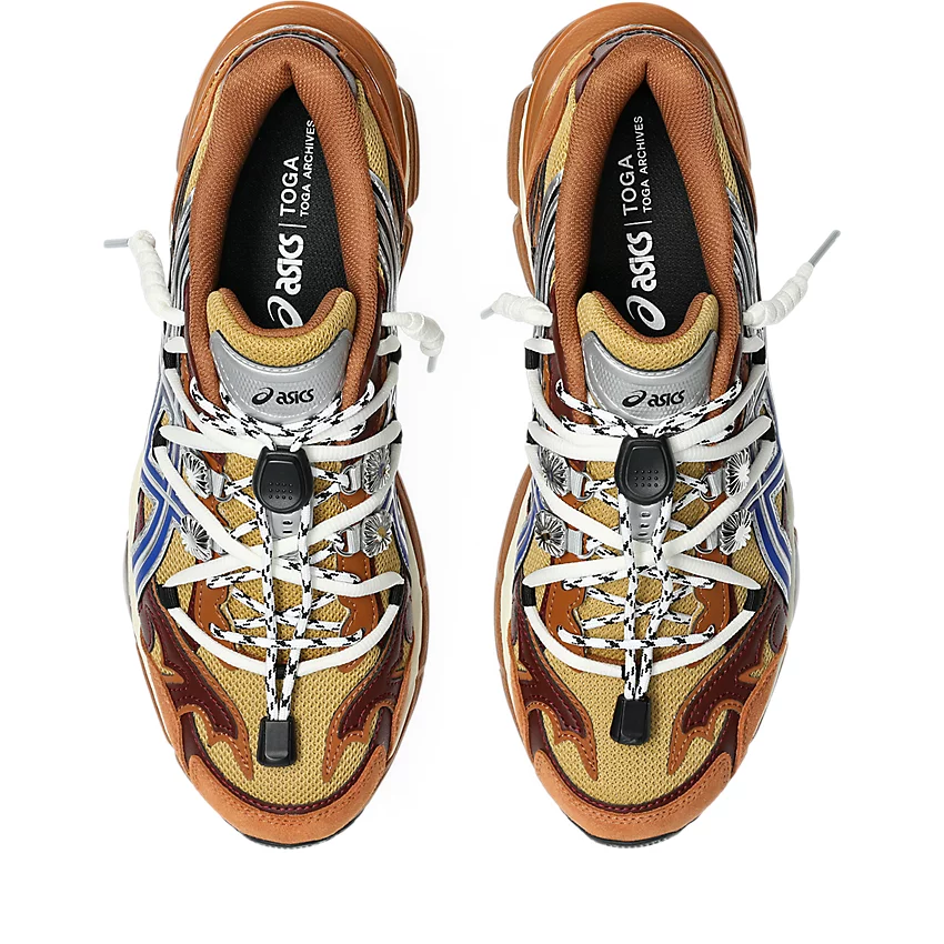 TOGA ARCHIVES x GEL-CUMULUS 16 TG