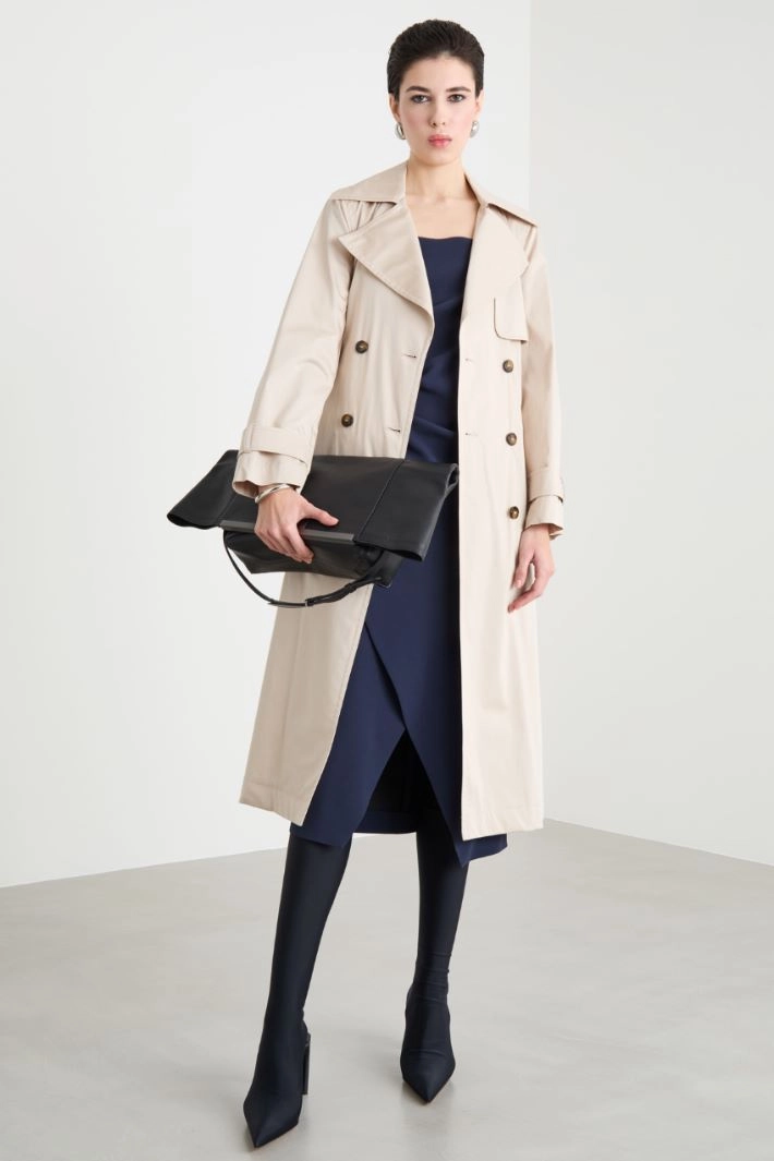 Double-breasted trench coat in water-repellent sateen - BEIGE