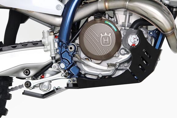 aXp Xtrem engine guard with linkage protection - PHD 8mmRef: Xp00150A / 1120503001