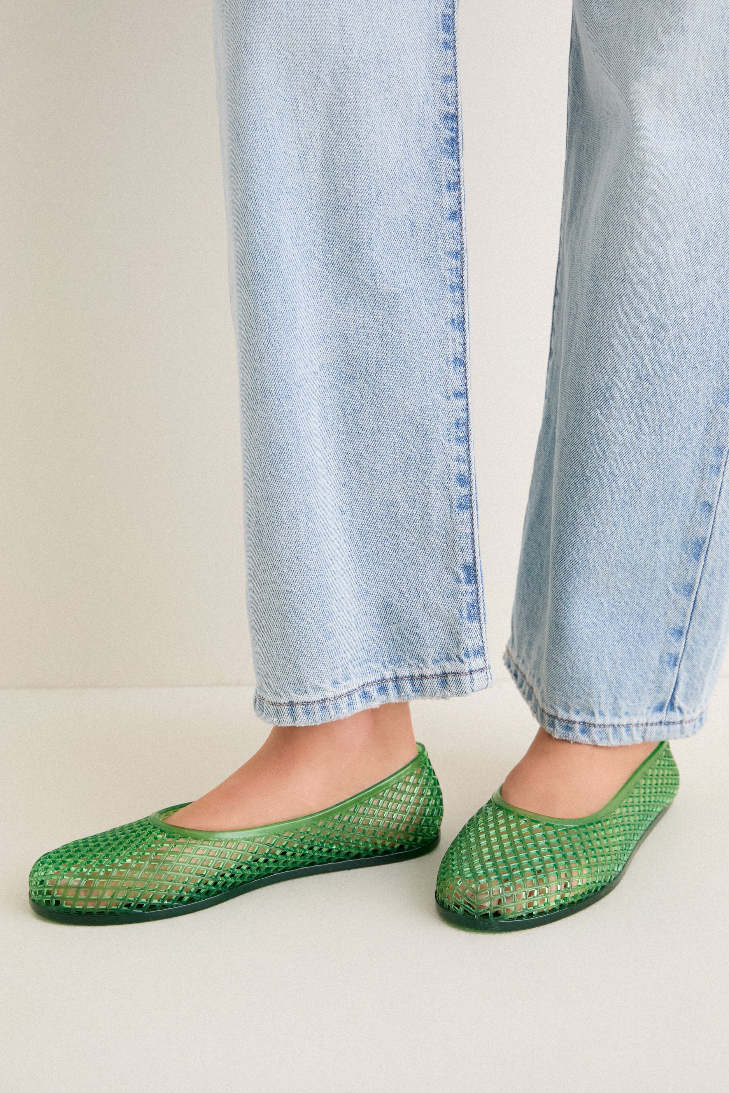 Green Iro Jelly Flats