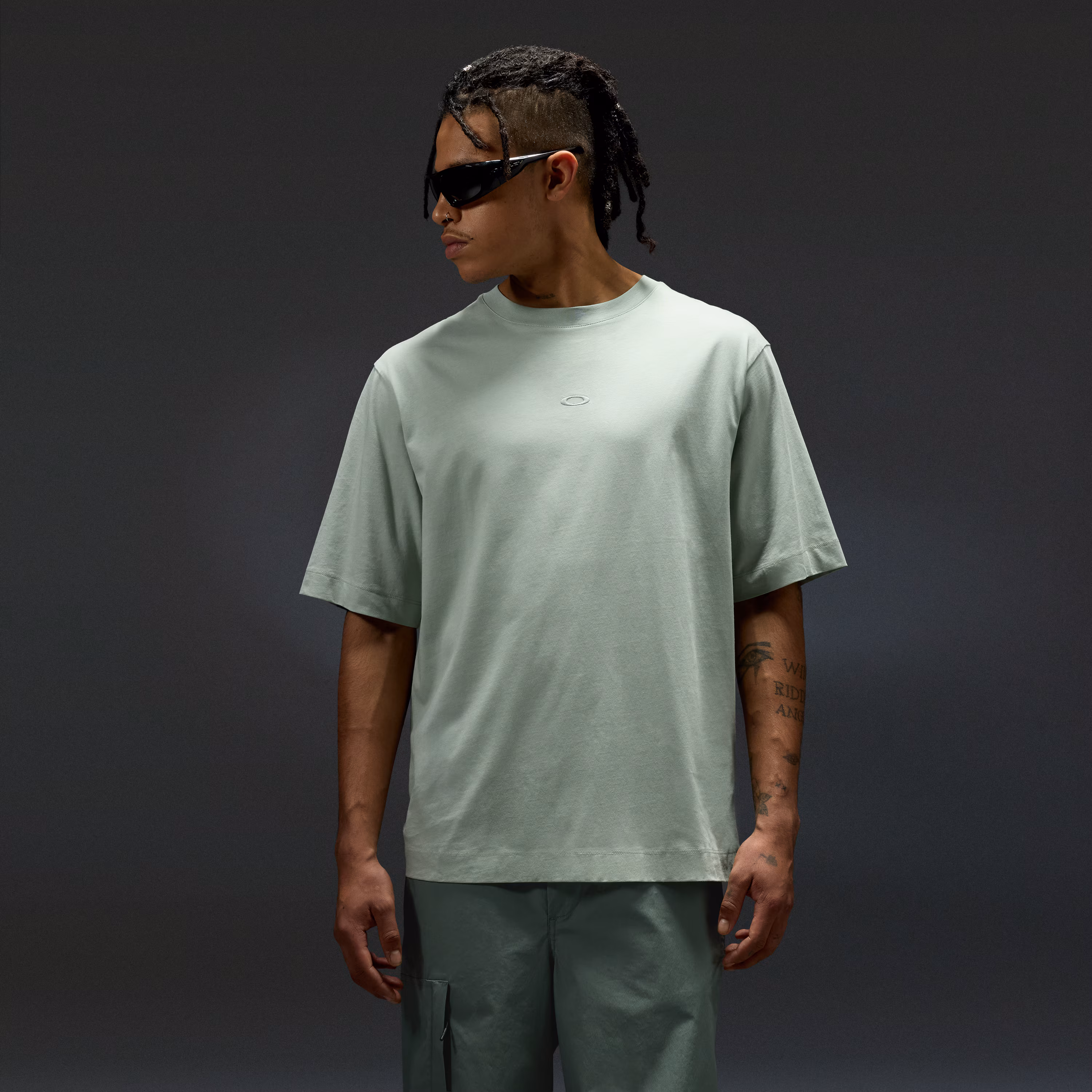 Reserve Momento Protopia Tee