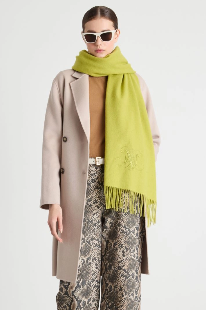 Embroidered wool stole - GREEN