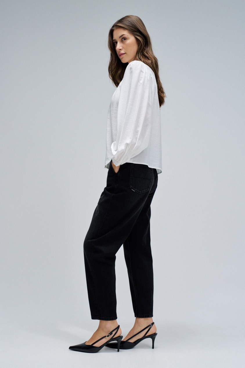 SHIRT WITH EMBROIDERY