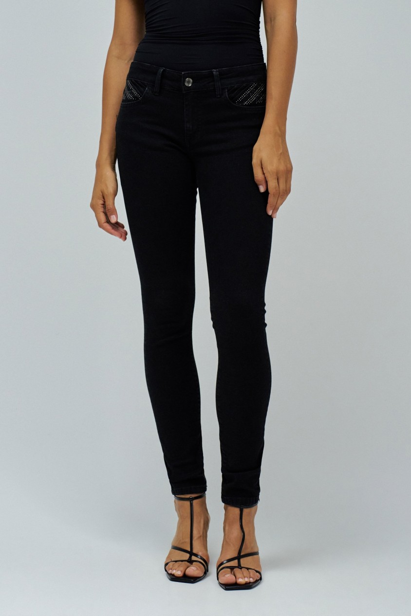 WONDER PUSH UP SKINNY JEANS