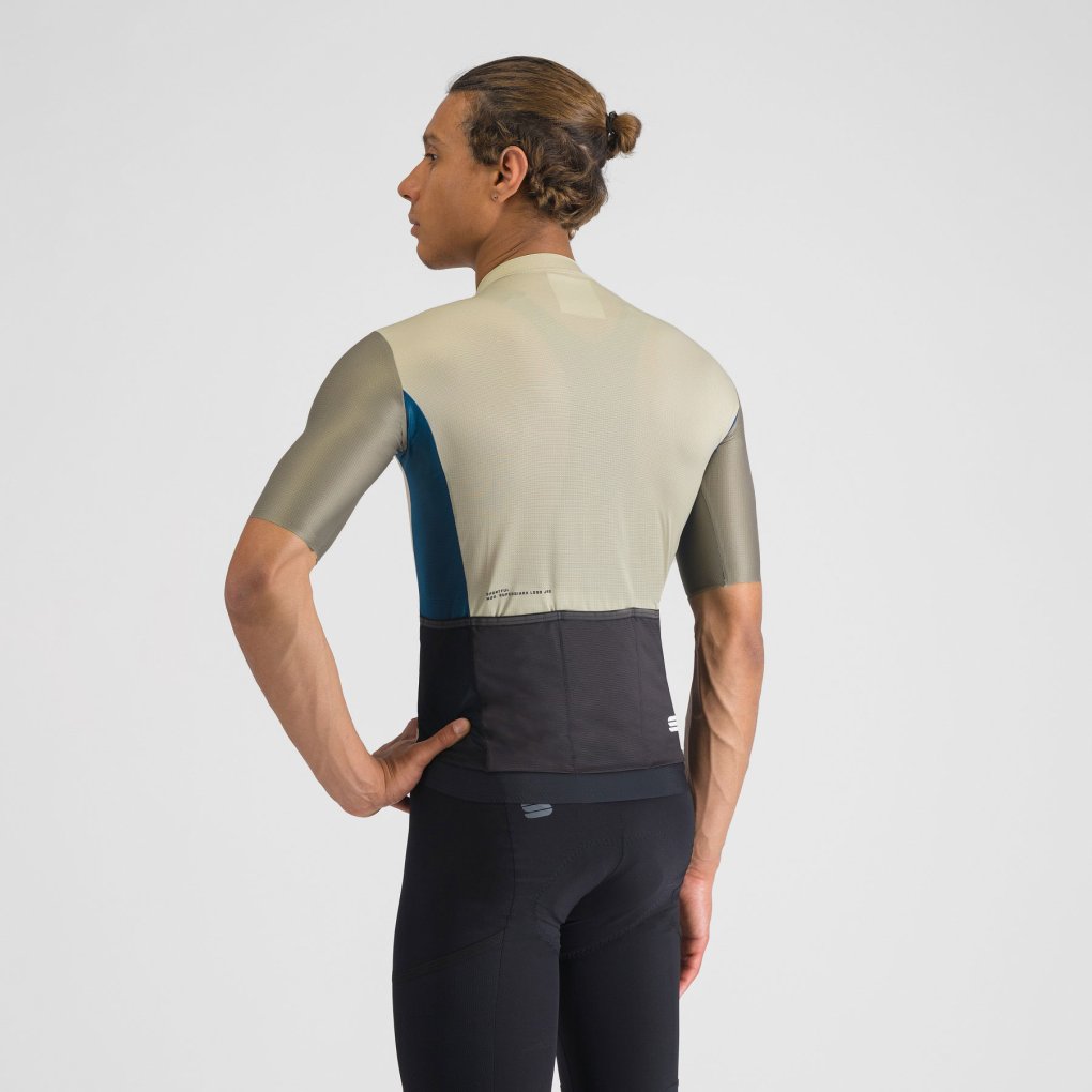 Sportful Supergiara Logo Jersey Men - 065 Abbey Stone/Olive Green