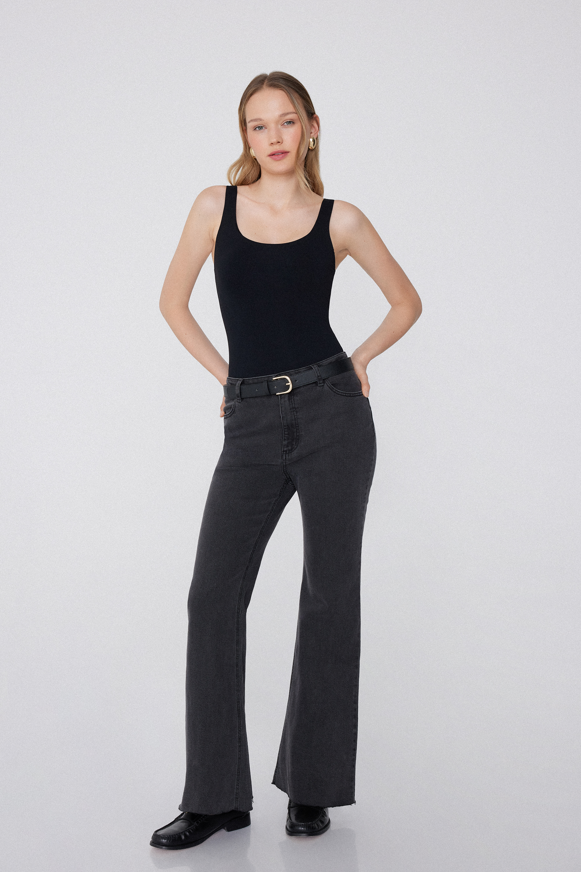 Light Touch Body with Integrated Bra and Wide Shoulder Straps