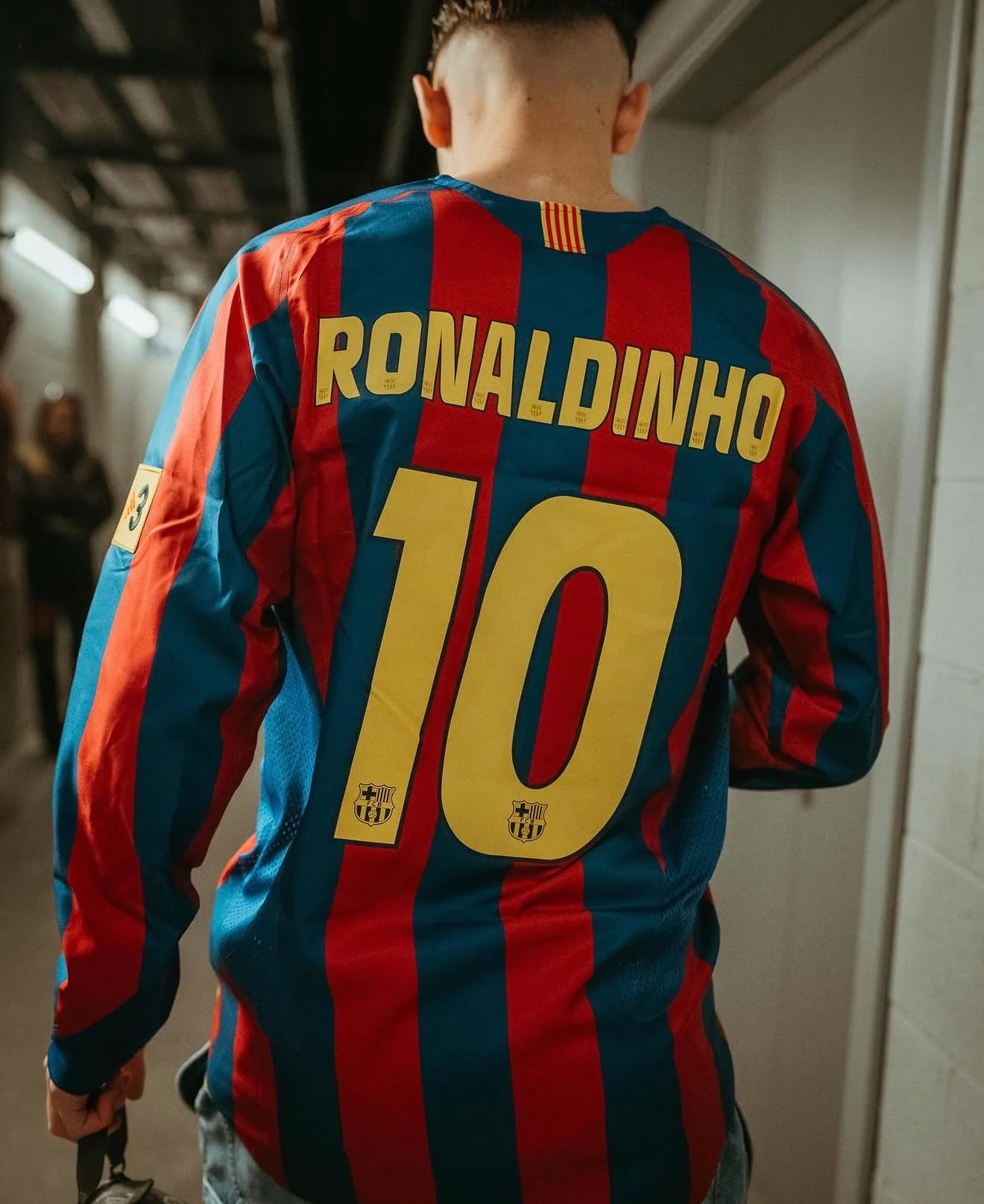 Ronaldinho Fc Barcelona 2005/06 Reissue Long Sleeve Jersey