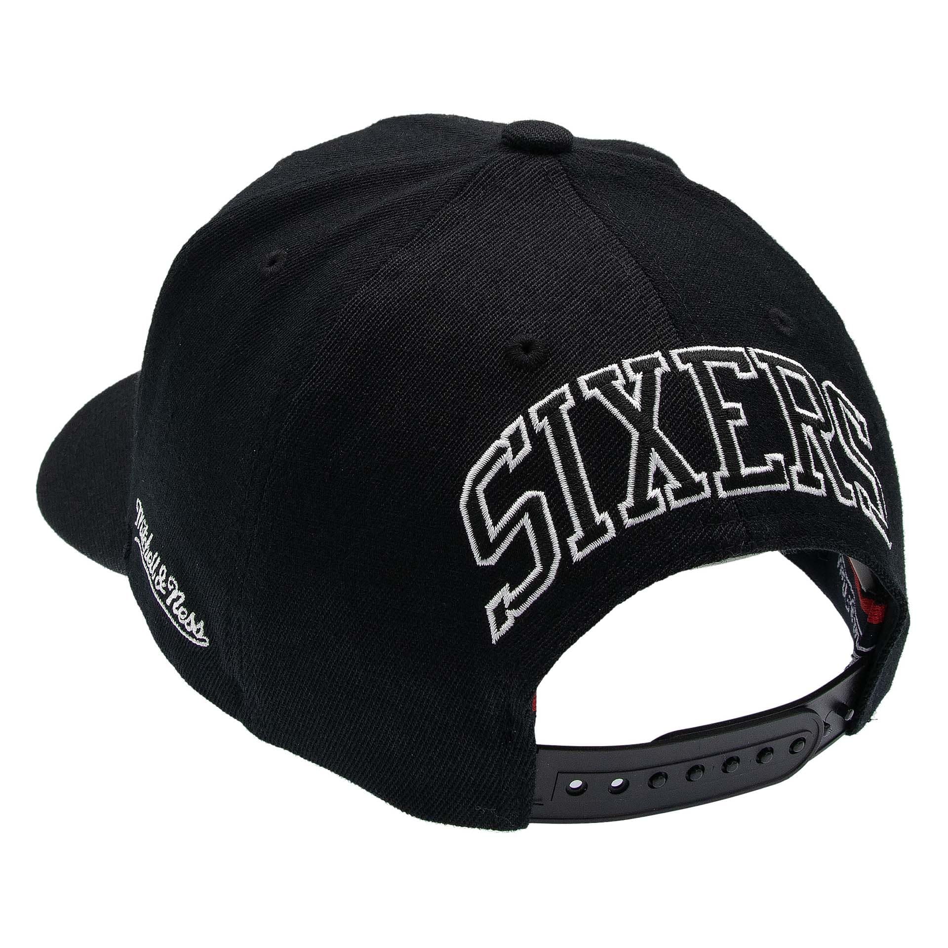 Philadelphia 76ers Monochrome Classic Red Stretch-Snap NBA Cap Black