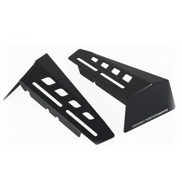Barracuda radiator scoop in black aluminum - blackRef: bar0094 / ymt9124