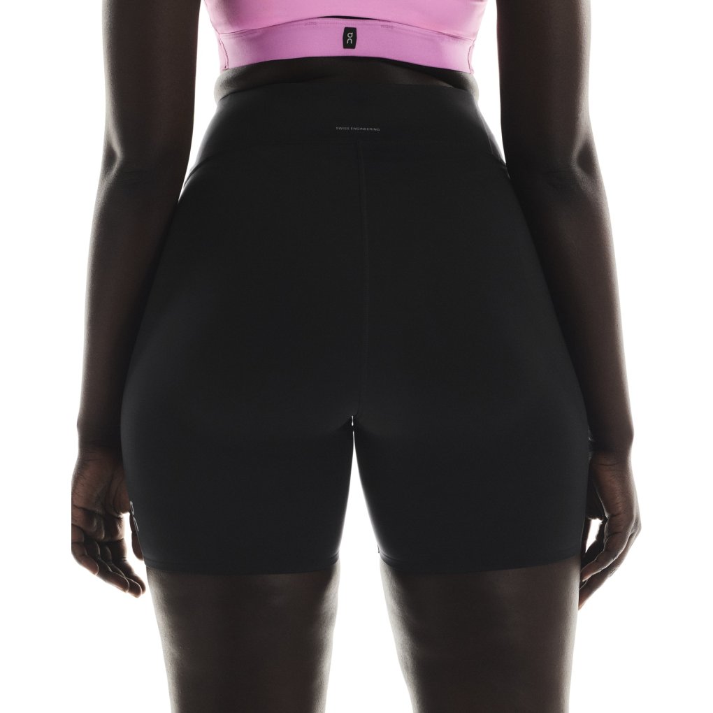 On Train Tight Shorts Women - Black
