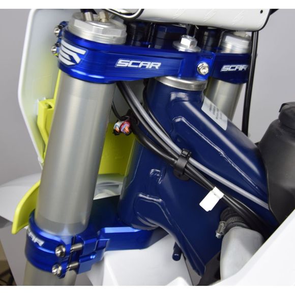Tés de fourche Scar Triple Clamps - Offset: 22mm - BleuRef : SCR0282 / S5417B