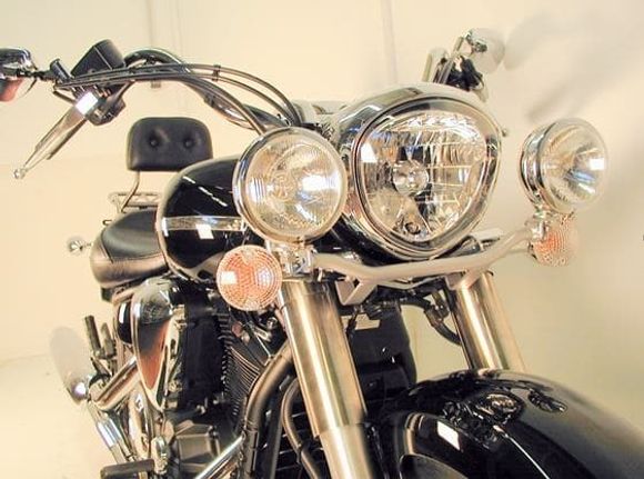 Hepco & Becker Twinlight (road) lights with bracket and cable - chromeYAMAHA 1300 XVS 1300 A MIDNIGHT STAR (VP26) - 2007 - 2016Ref: Hbe00015A / 4004519 00 02