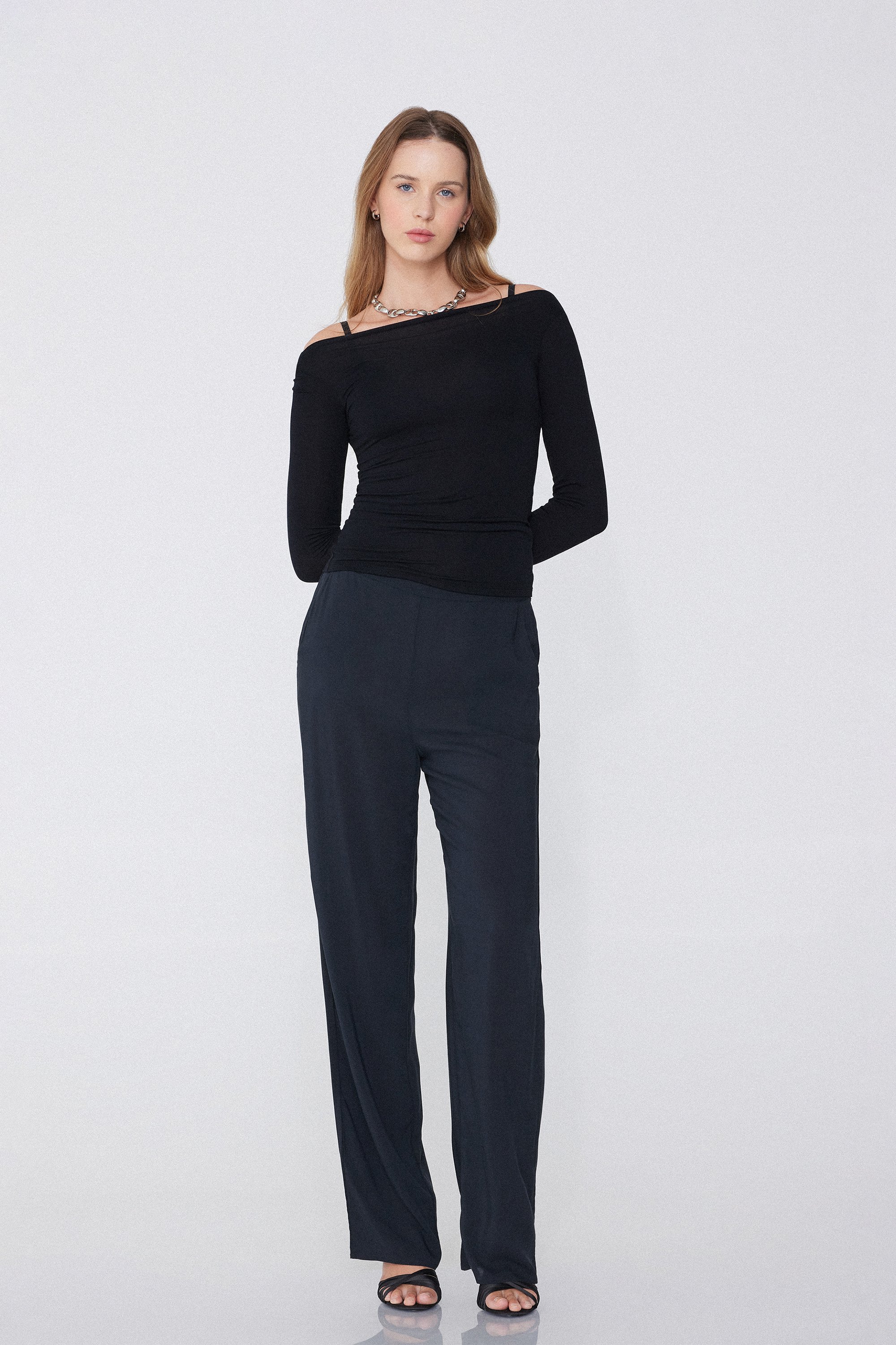 Long-Sleeved Viscose Top with Boat Neck