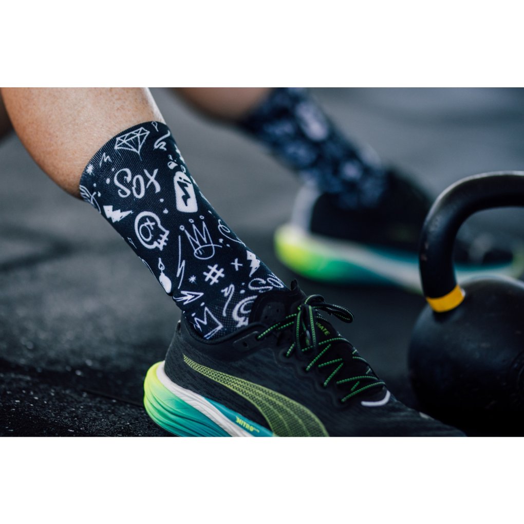 Sox Footwear Monochrome Socks - doodle black