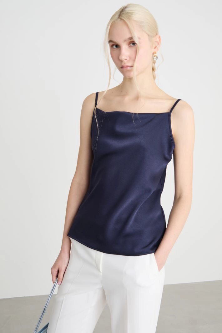 Fluid satin slip top - BLUE