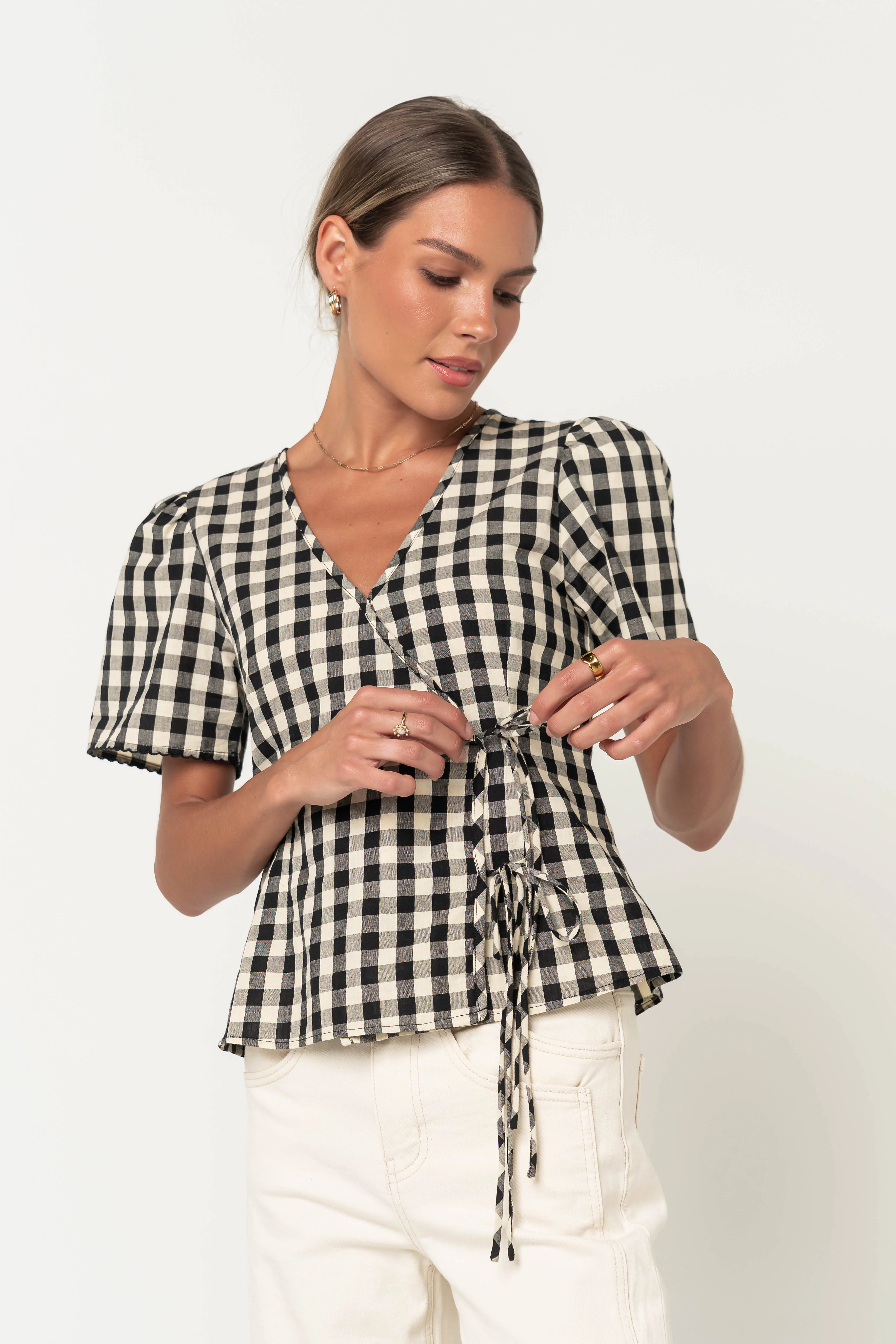 Callie Gingham Blouse in Black