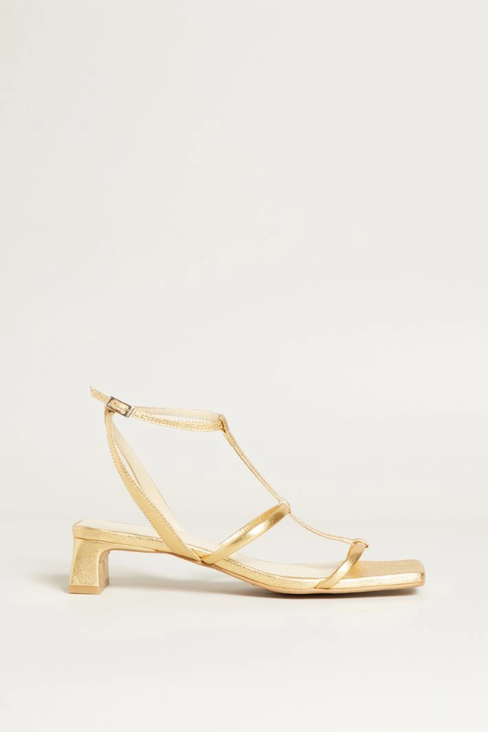 Heeled sandals - GOLD