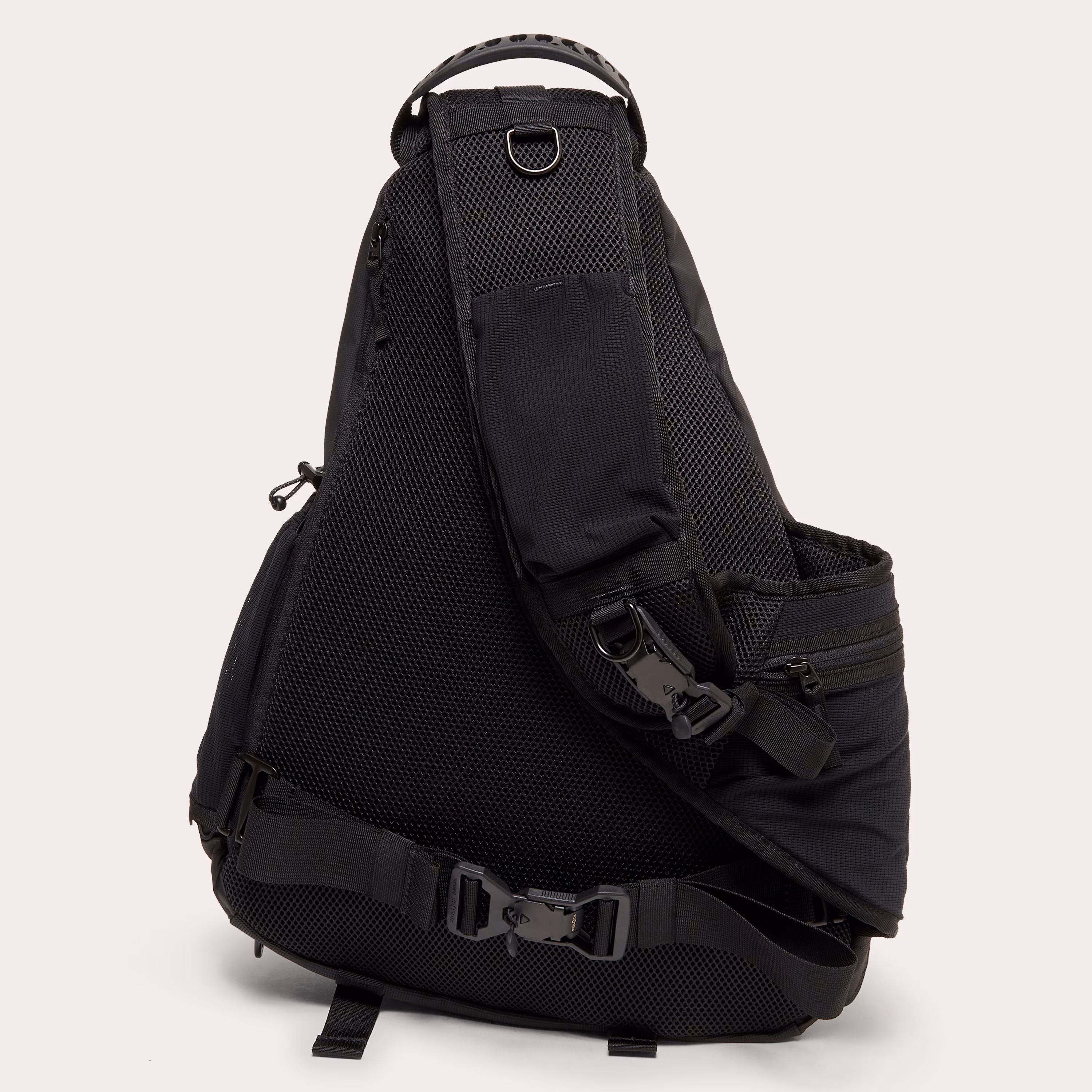 Latitude Sling Pack