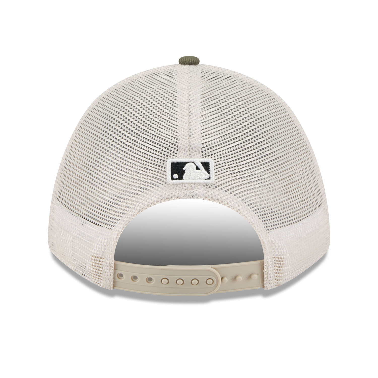 Kansas City Royals 2025 MLB Armed Forces 9FORTY M-Crown A-Frame Snapback Cap
