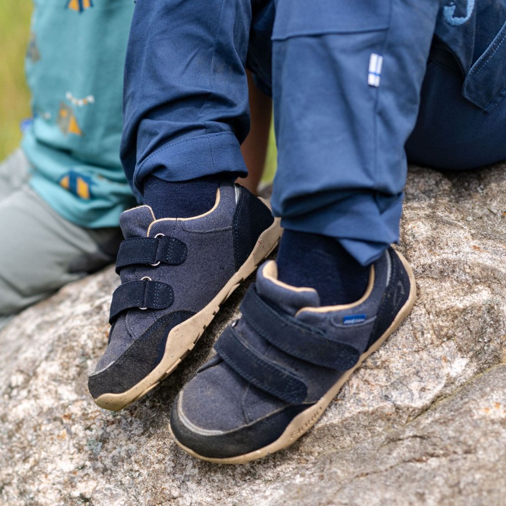 Finkid VARVAS Barefoot Shoes Kids - cranberry