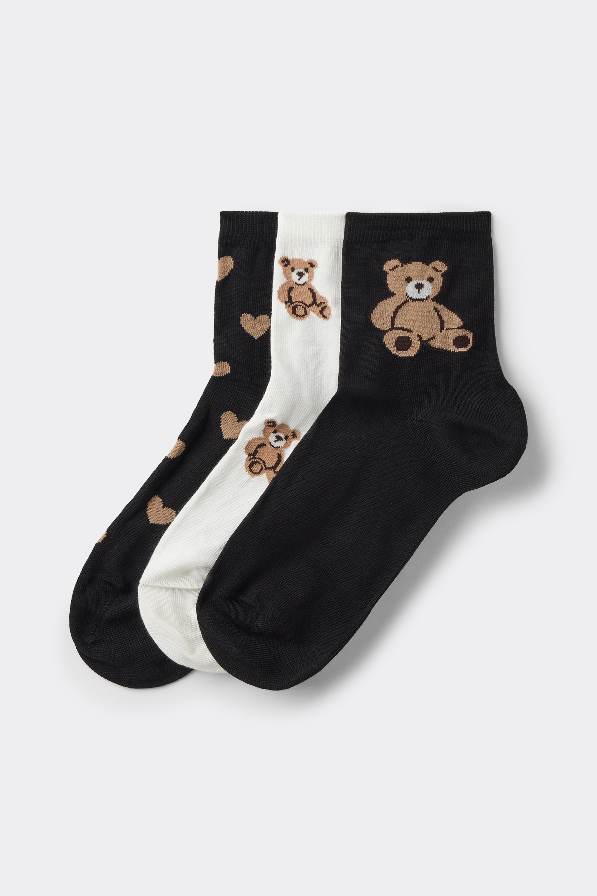 3 Pairs of Women's Short Patterned Cotton Socks