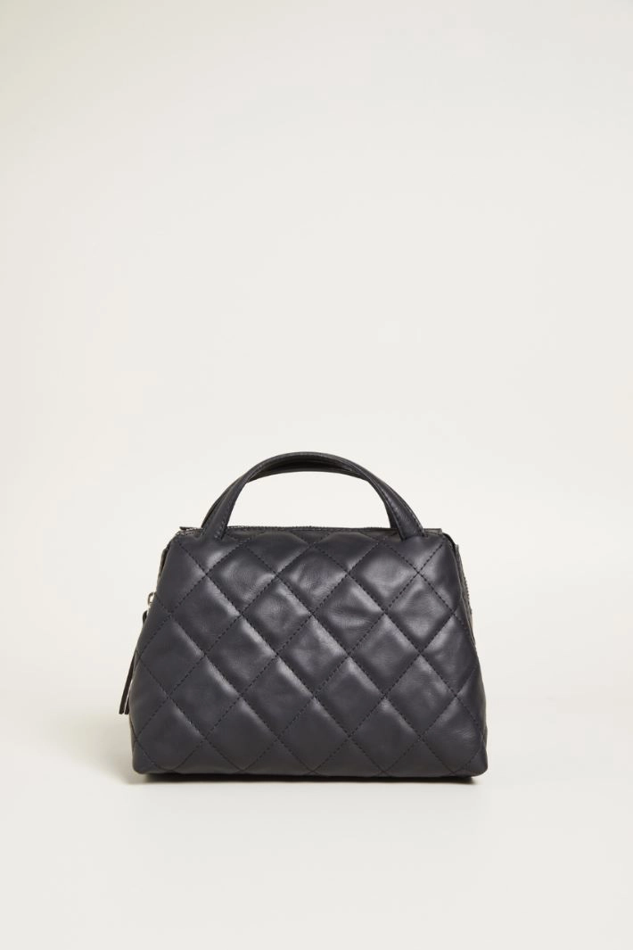 Quilted Boston bag - BLACK