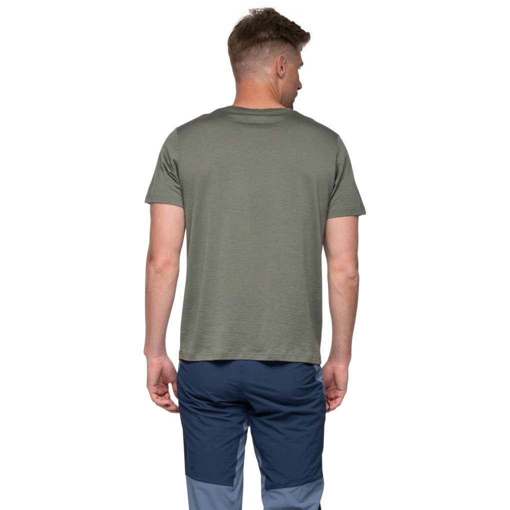 Bergans Vaagaa Adventure Merino Tee Men - green mud/dark shadow grey mgv