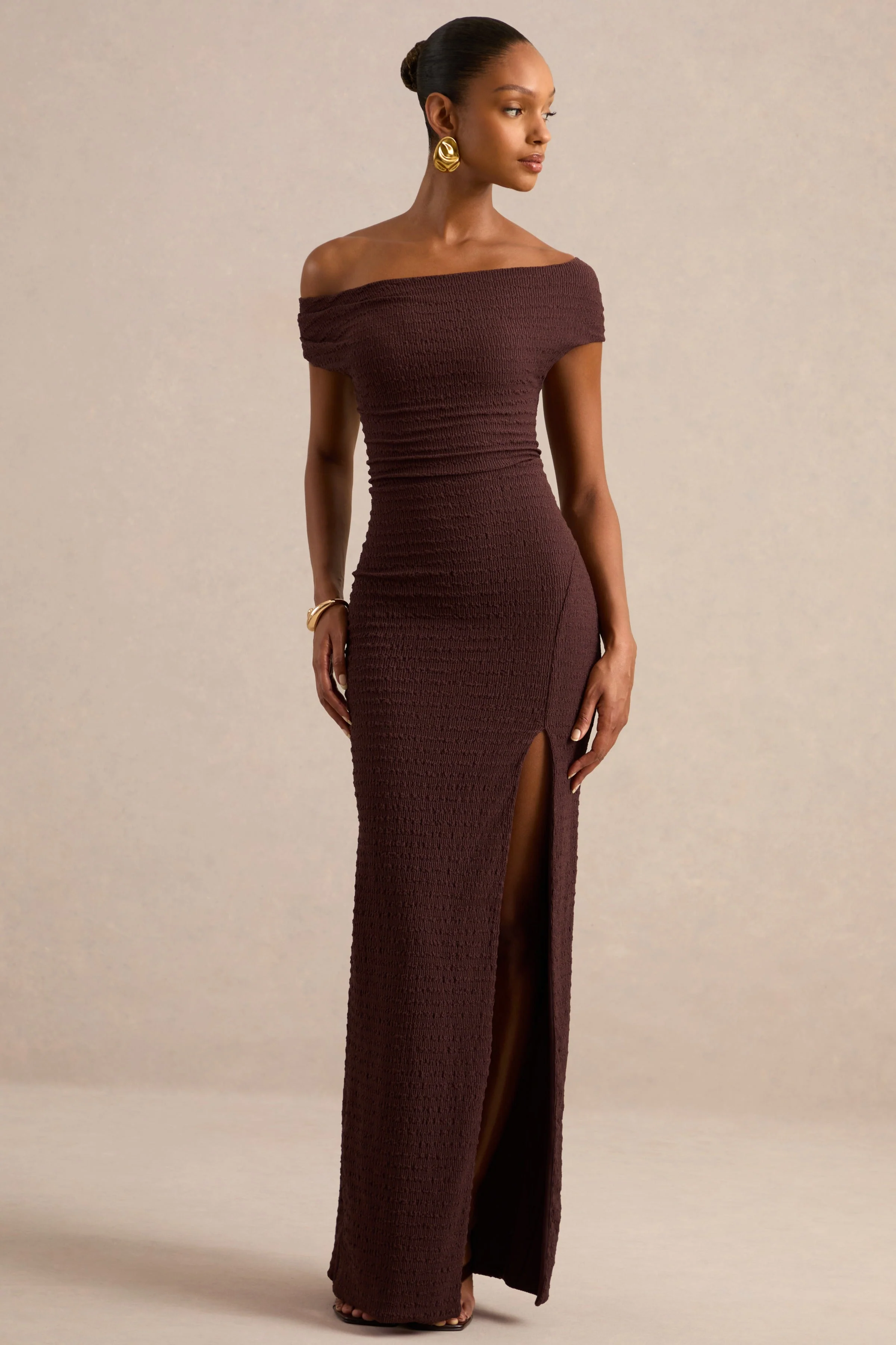 Aroa | Dark Brown Textured Jersey Bardot Short Sleeve Maxi Dress With Split