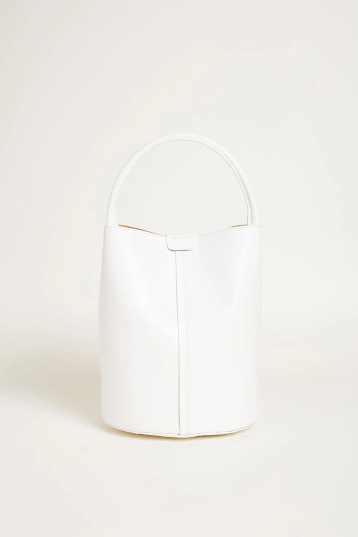 Smooth leather bucket bag - BLACK