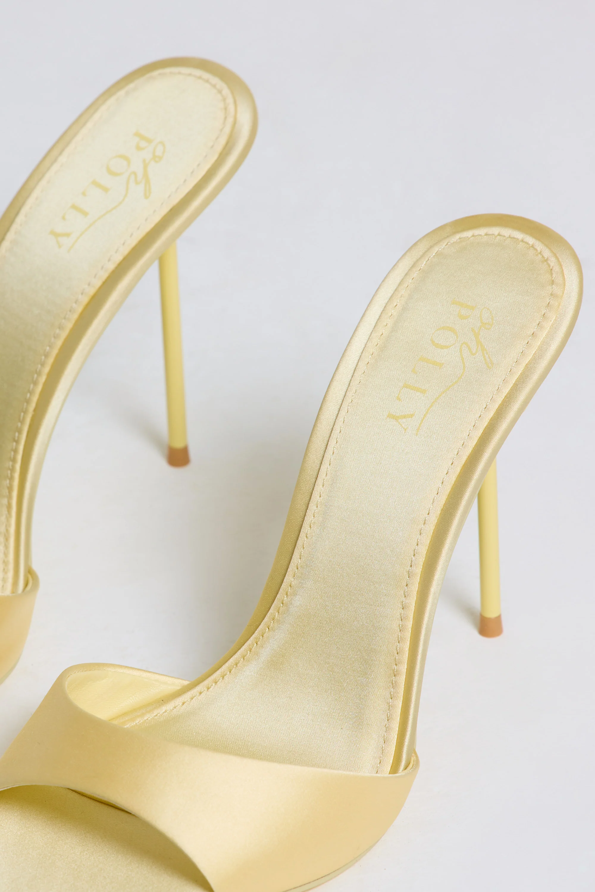 Heeled Mule Sandal in Butter Yellow