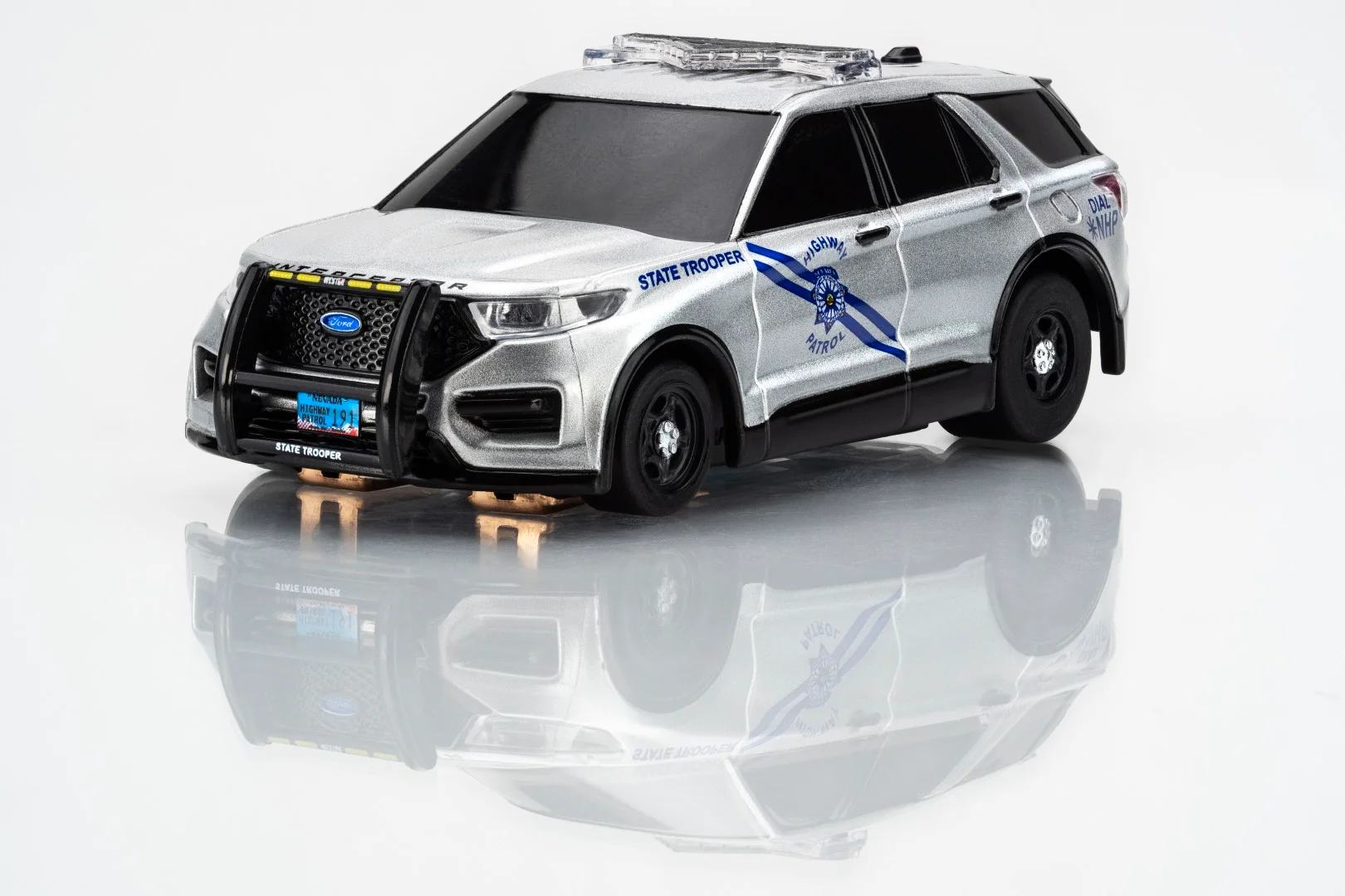 Police Interceptor with LED Flashing Lights AFX 22105