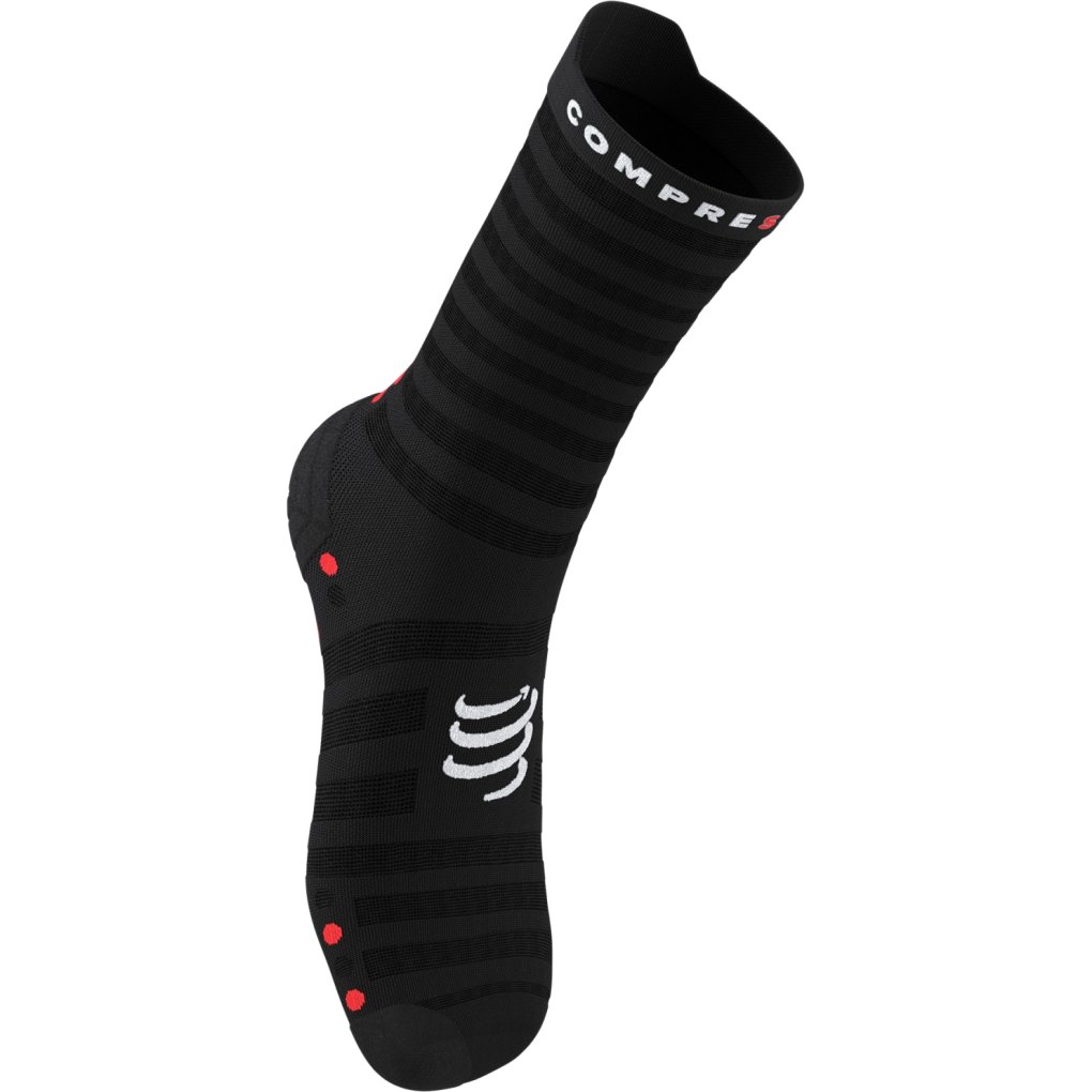 Compressport Pro Racing Compression Socks v4.0 Ultralight Run High - black/red