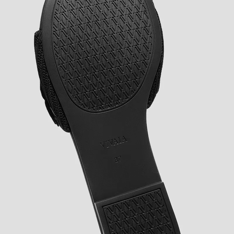 Round-Toe Slippers (Cleo)