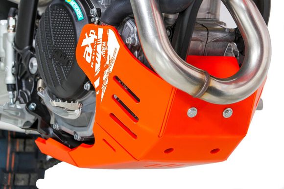 AXp XTREM HDPE 8mm engine shoeRef: XP00163A / 1124511002
