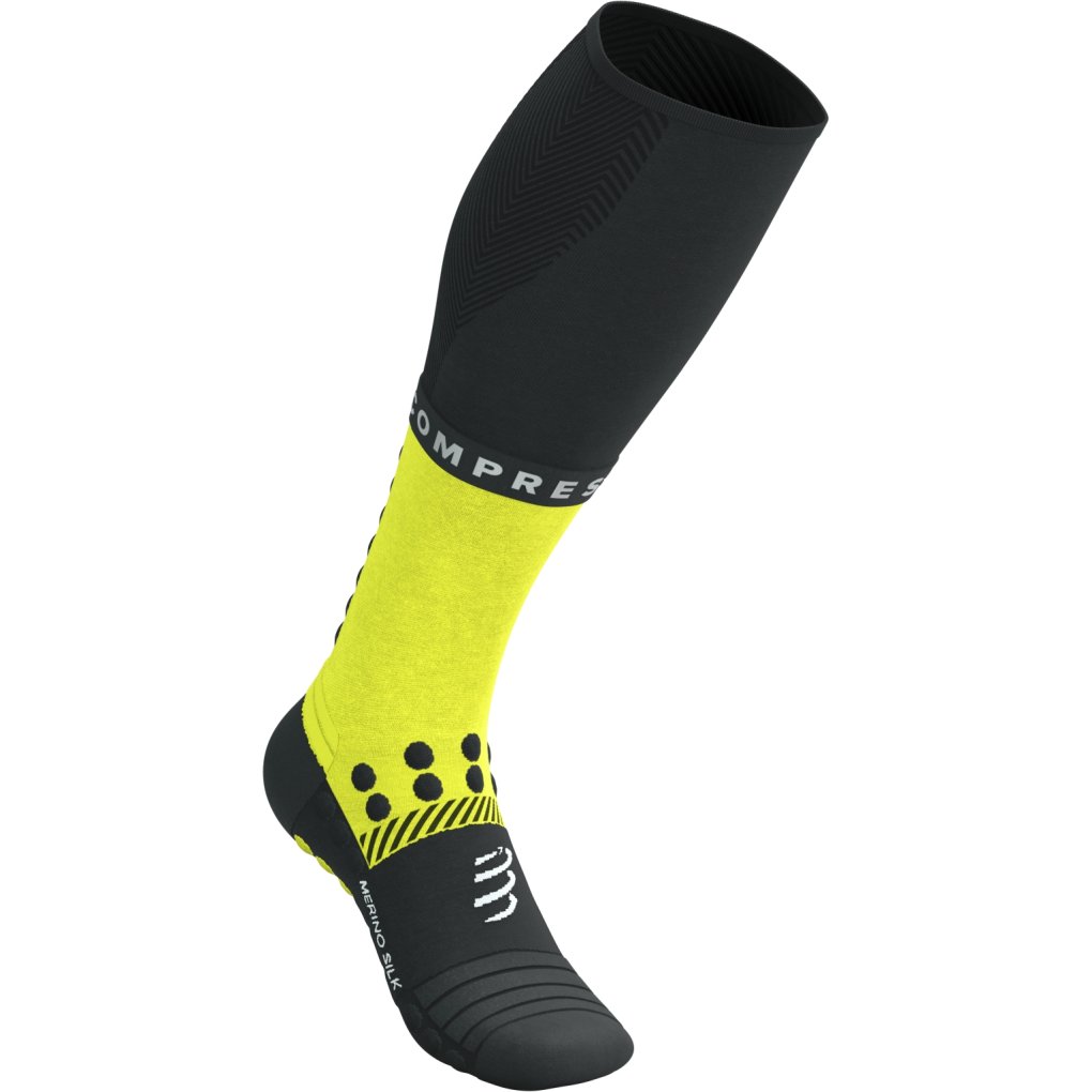 Compressport Full Winter Run Compression Socks - black/safe yellow