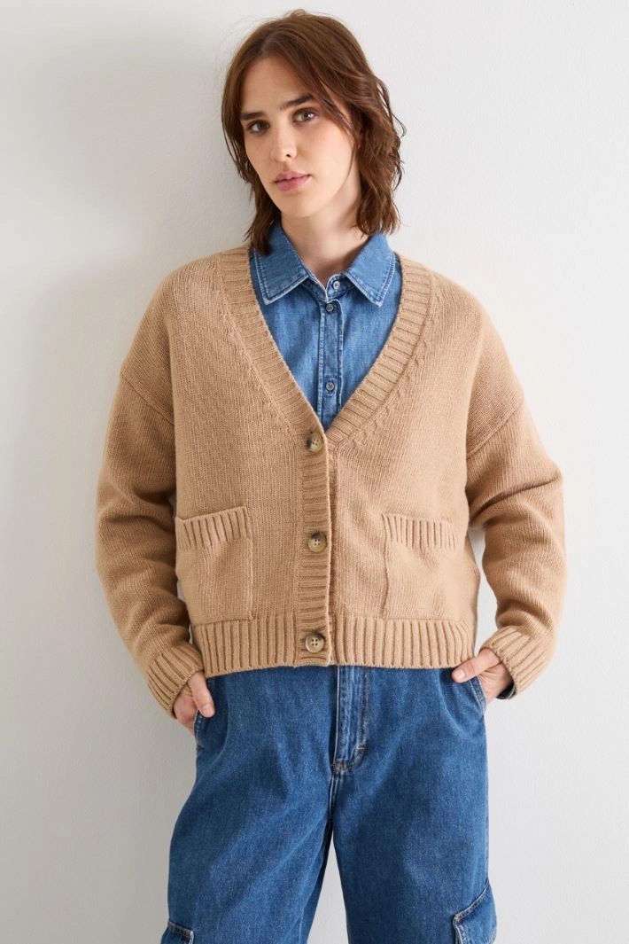 Cardigan with pockets - CAMEL