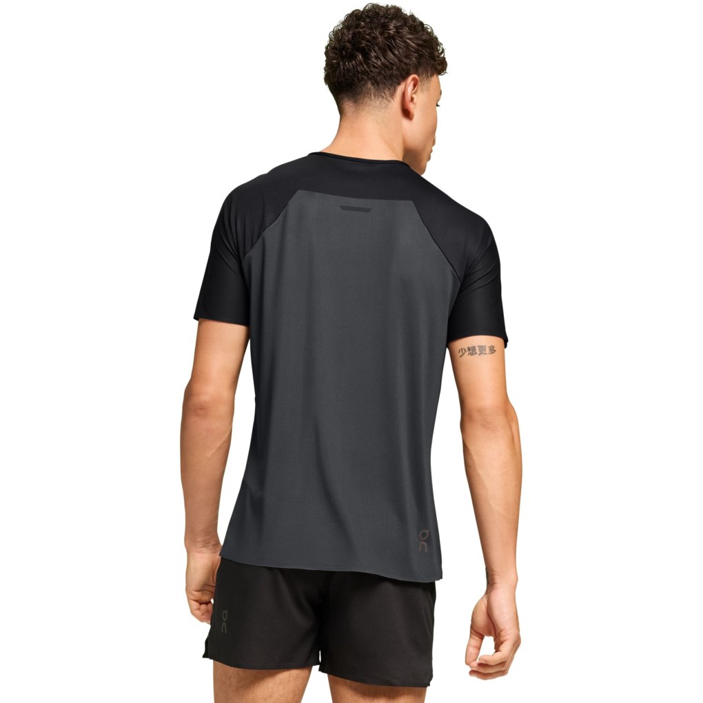 On Performance-T Running Shirt Men - Black | Eclipse