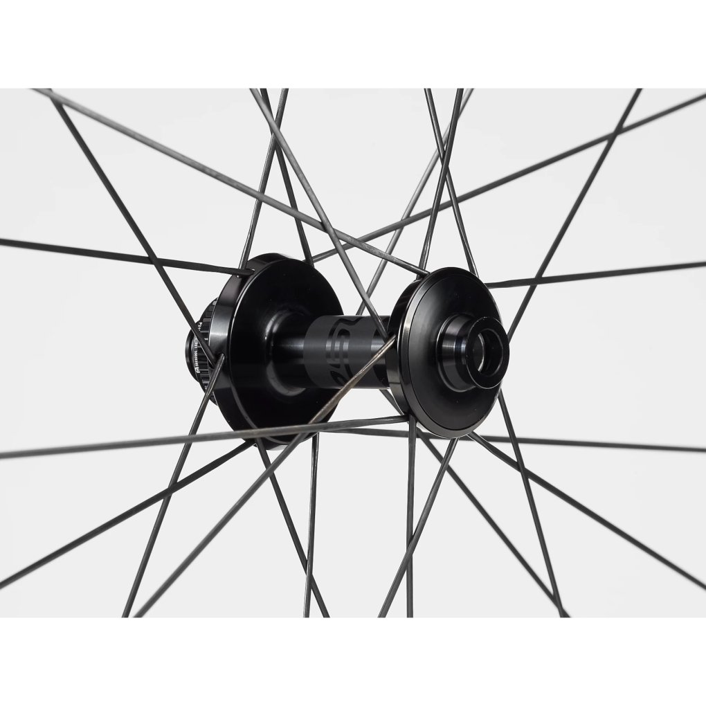 Bontrager Aeolus RSL 62 TLR Disc Carbon Front Wheel - Clincher / Tubeless - Centerlock - 12x100mm