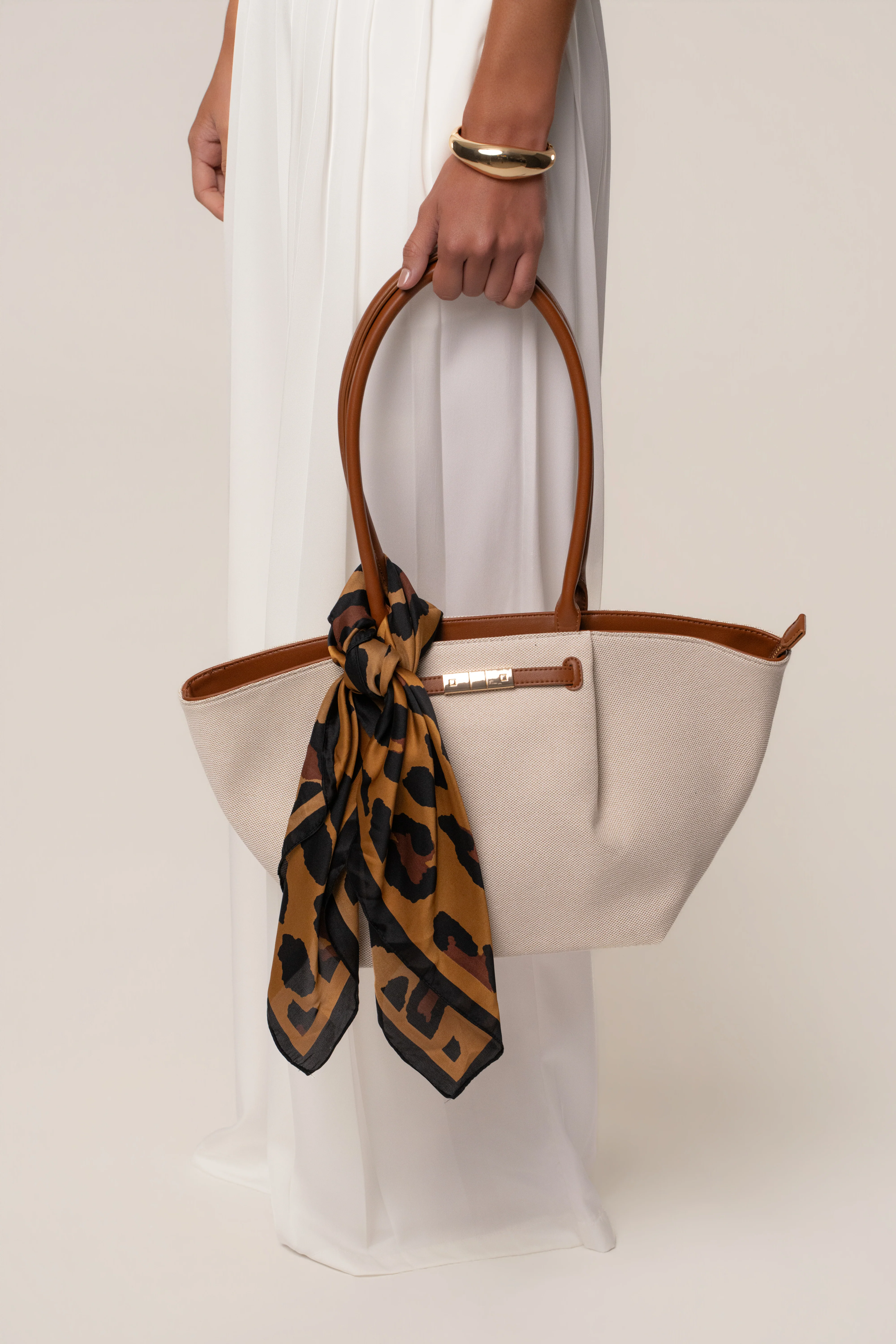 Brown Bold Nature Scarf