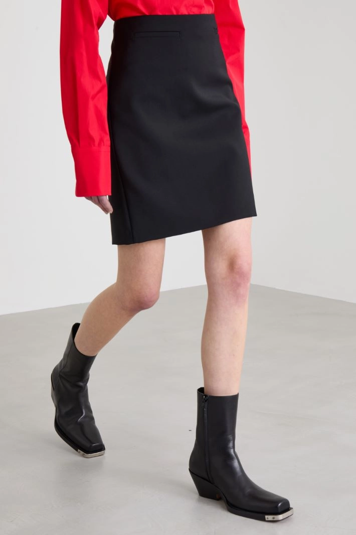 Straight-fit wool skirt - BLACK