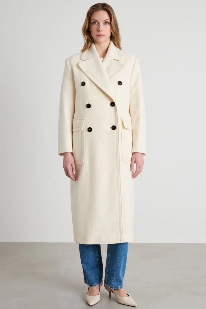 Coat with wide pockets - CREAM