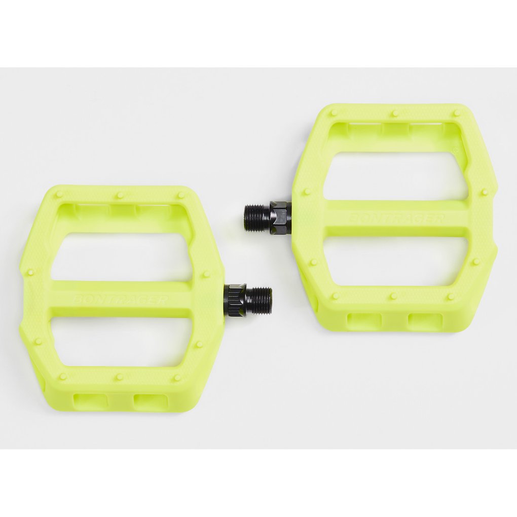 Bontrager Line Comp Flat Pedals - Volt Green