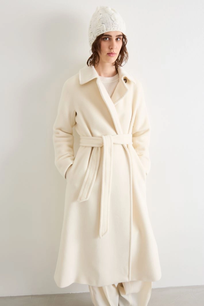 Cable-knit hat - CREAM