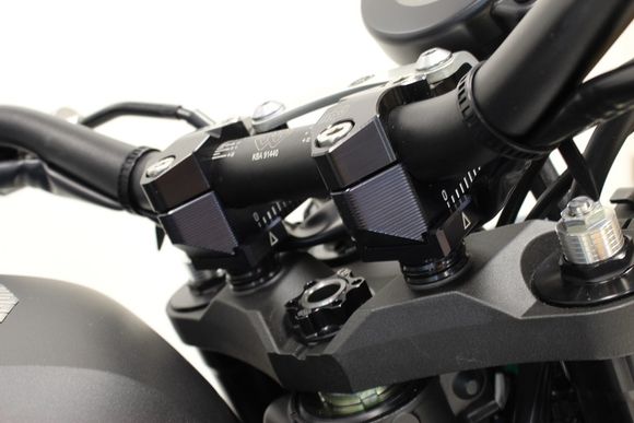 Pontet de guidon Gilles 2DGT réglablesRef : GILL00032A / 1090970