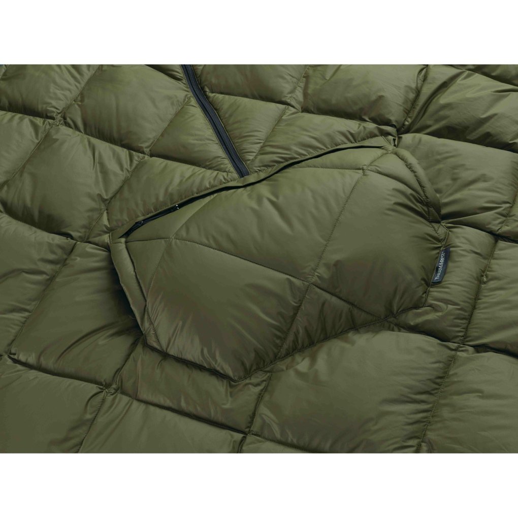 Therm-a-Rest Honcho Poncho Down Blanket - Dark Olive