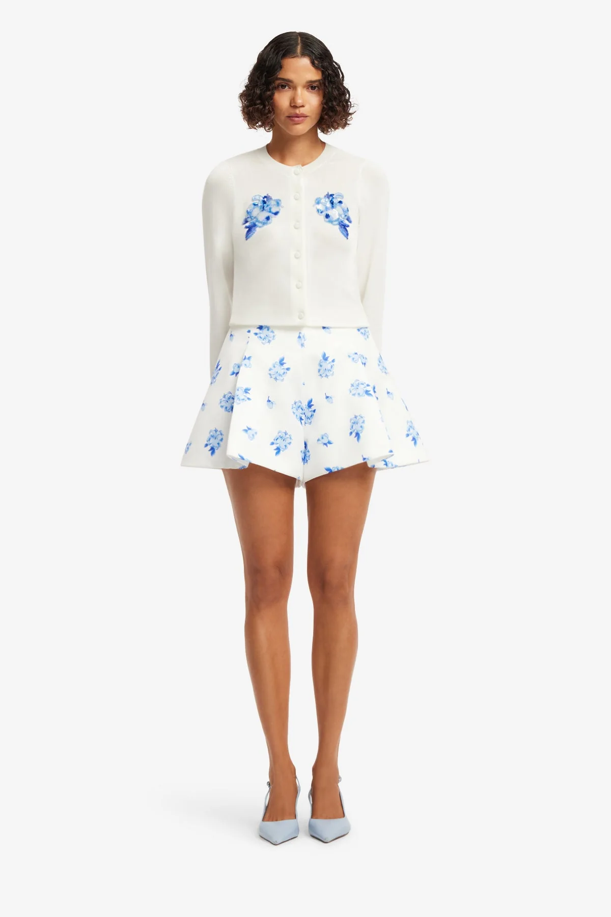 Abby Shorts - Ditsy Floral Print in Snow